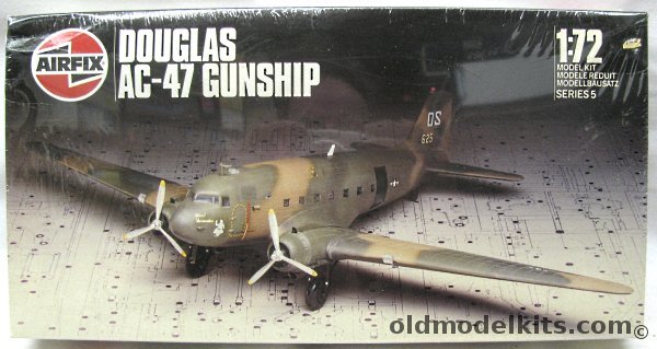 Airfix 1/72 Douglas AC-47 Gunship, 05020 plastic model kit